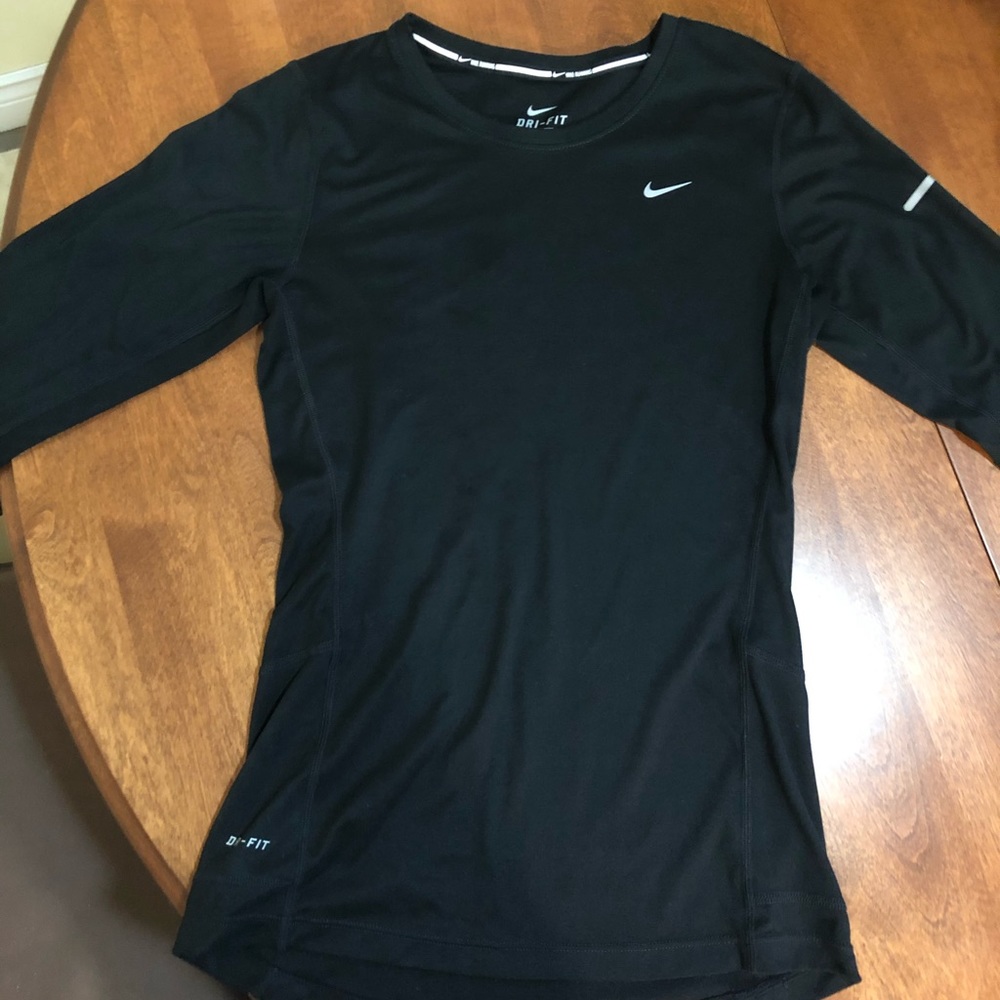 Nike Dri-Fit Miler Longsleeve🏃🏼‍♀️